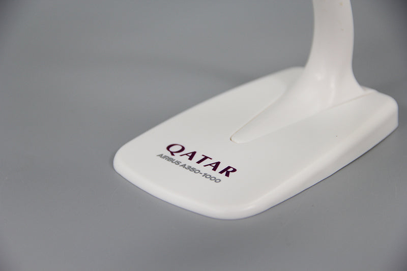 QATAR Airbus A350-1000 Airplane Model(1/200 Scale)