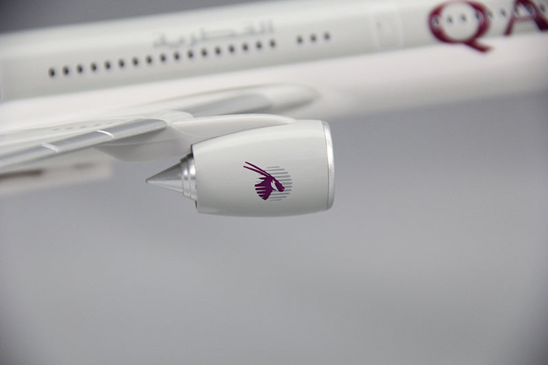 QATAR Airbus A350-1000 Airplane Model(1/200 Scale)