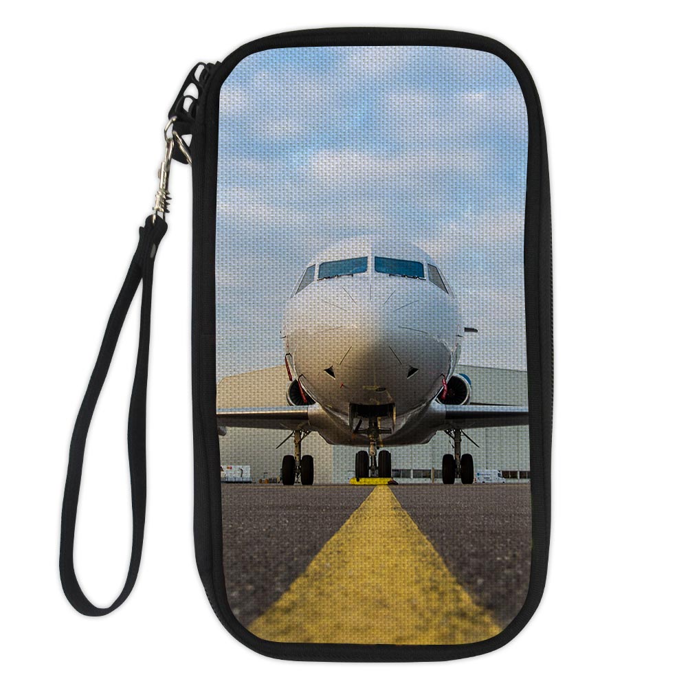 Face to Face with Beautiful Jet Designed Travel Cases & Wallets