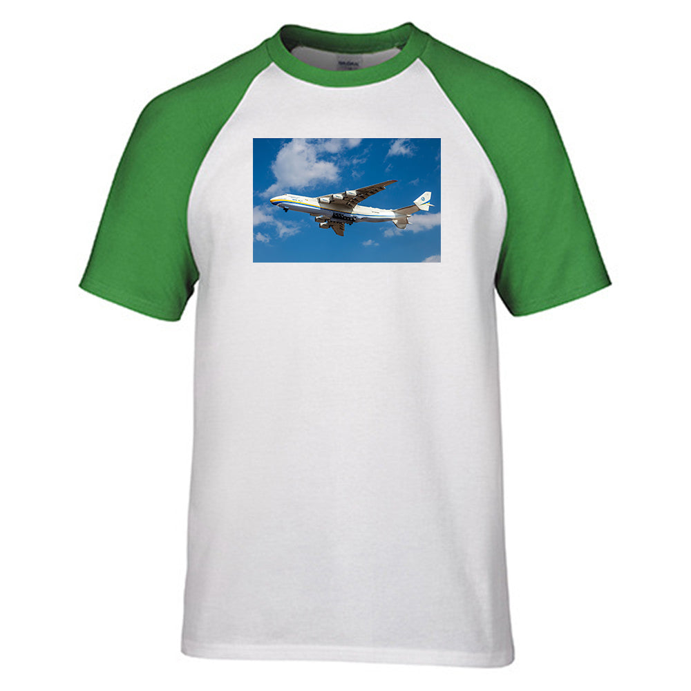 Antonov 225 (39) Designed Raglan T-Shirts