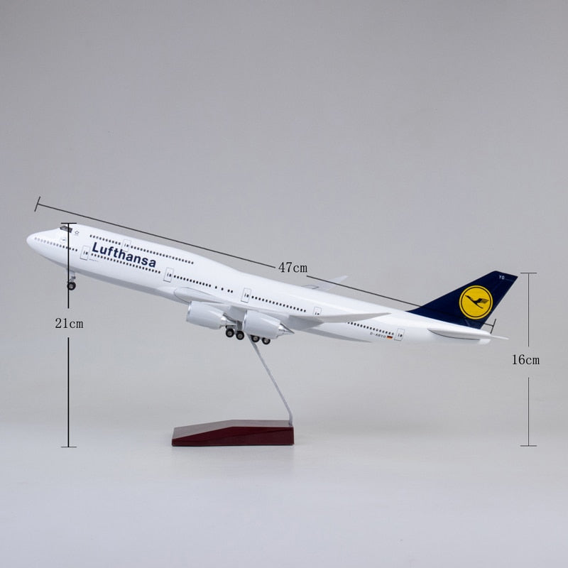 Lufthansa Boeing 747 Airplane Model (1/160 Scale - 47CM)
