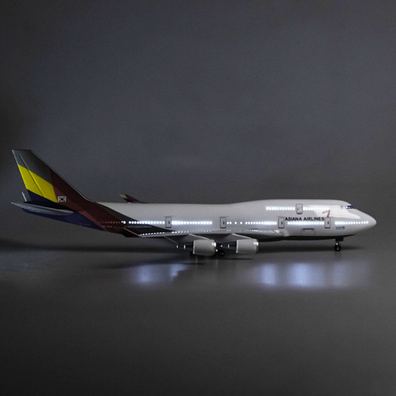 Asiana Airlines Boeing 747 Airplane Model (1/160 Scale - 47CM)