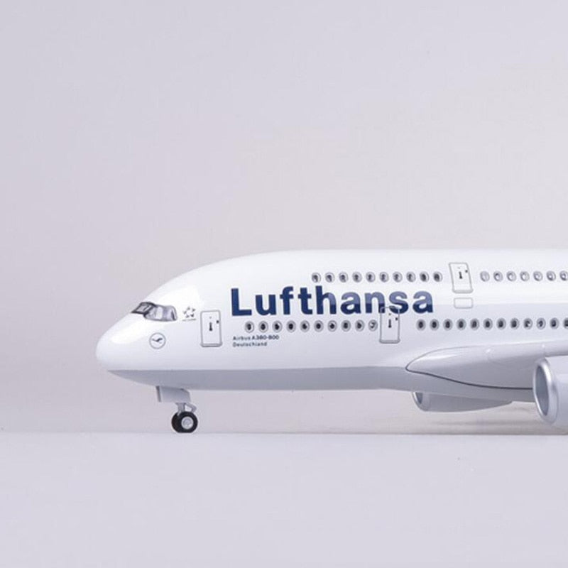 Lufthansa Airbus A380 Airplane Model (1/160 Scale)