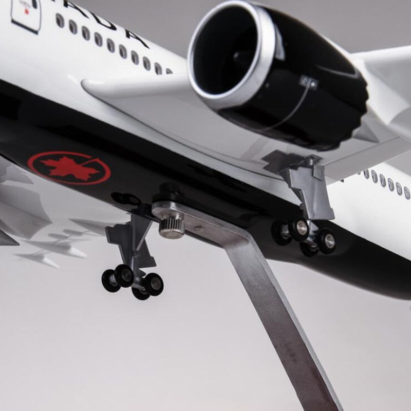 Air Canada NEW Livery Boeing 787 Airplane Model (1/130 Scale)