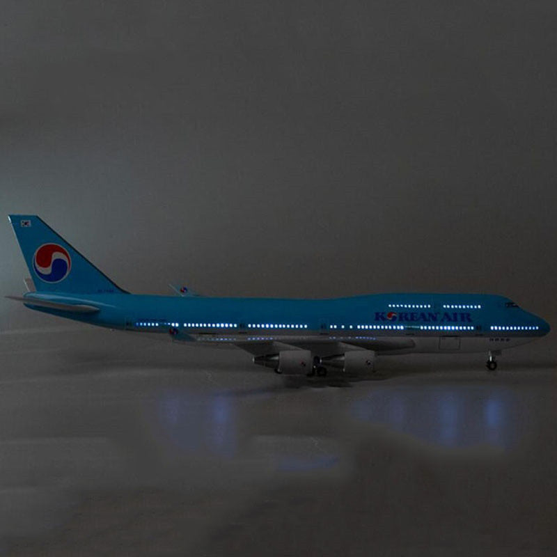 Korean Air Boeing 747 Airplane Model (1/160 Scale - 47CM)