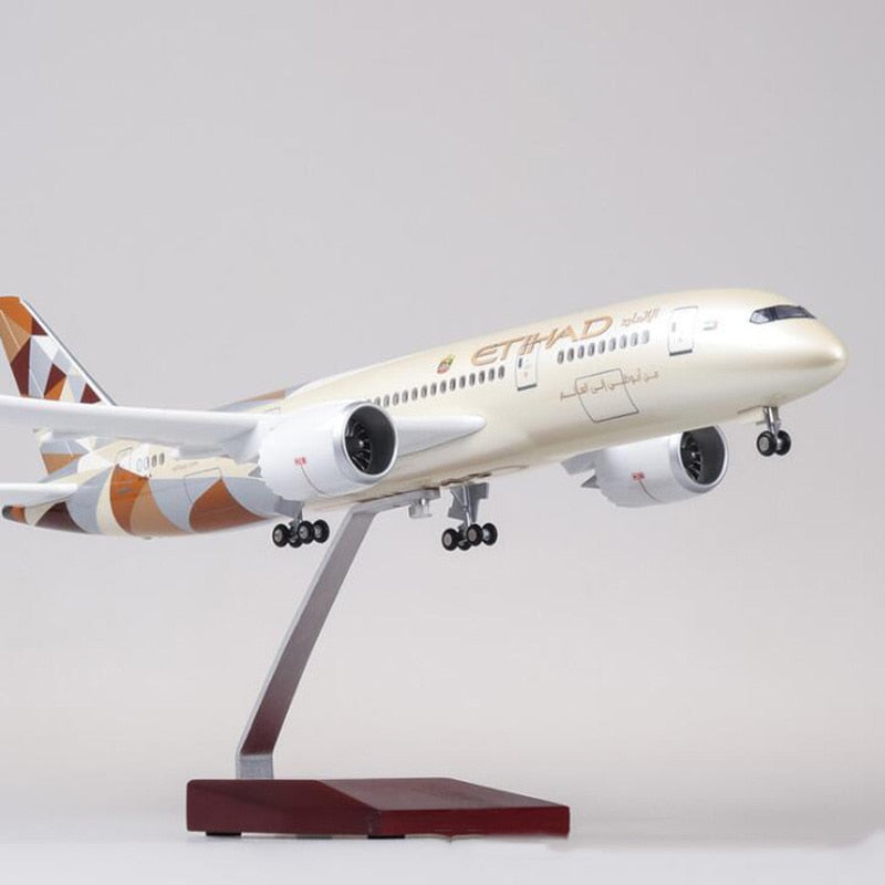 Etihad Airways Boeing 787 Airplane Model (1/130 Scale)