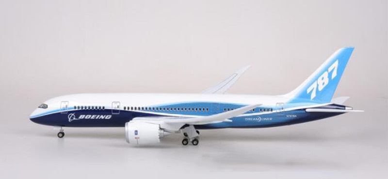 Original Dreamliner Livery Boeing 787 Airplane Model (1/130 Scale)