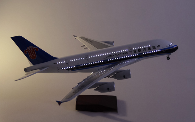 China Southern Airbus A380 Airplane Model (1/160 Scale)
