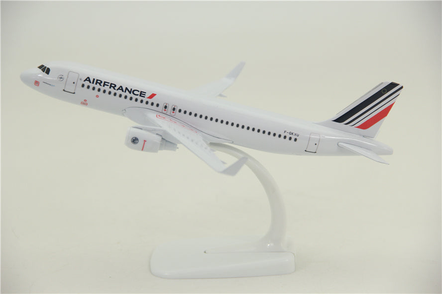 Air France Airbus A320 Airplane Model (20CM)