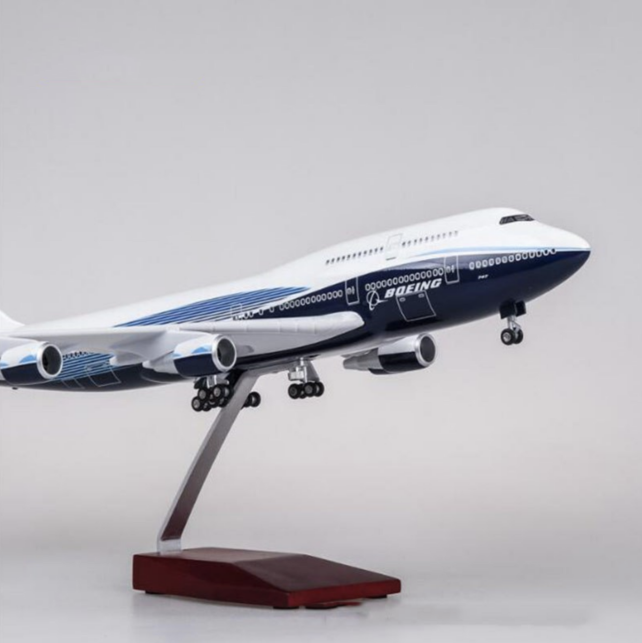 Original Livery Boeing 747 Airplane Model (1/160 Scale - 47CM)