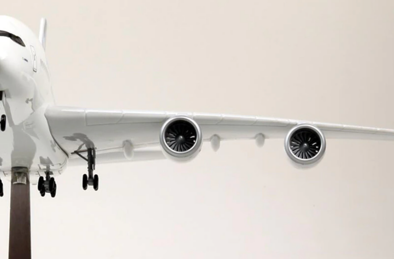 Original Airbus Livery A380 Airplane Model (1/160 Scale)