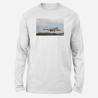 Thumbnail for Landing KLM's Boeing 747 Designed Long-Sleeve T-Shirts