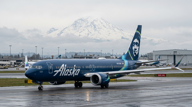 ALASKA AIRLINES UNVEILS A SEATTLE FIFA WORLD CUP 2026 LIVERY ON A BOEING 737-9 MAX FEATURING THE HOST CITY LOGO AND A WHALE-TAIL DESIGN