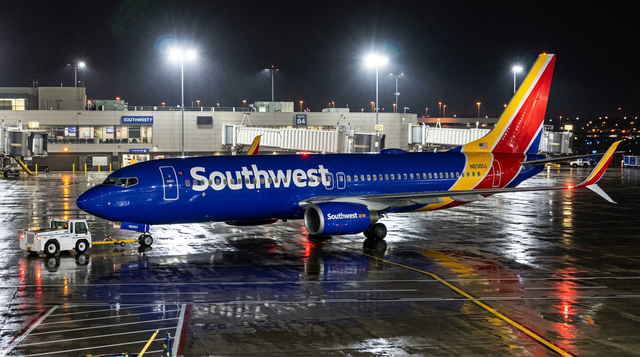 TWO SOUTHWEST BOEING 737s COLLIDE DURING PUSHBACK AT PROVIDENCE — WINGTIP OF FLIGHT WN3515 STRIKES TAIL OF WN3409, FAA OPENS INVESTIGATION