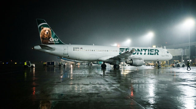 Frontier A321 Declares Emergency As Four Crew Fall Ill 2026