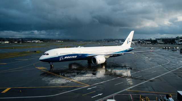 Boeing Returns to Positive Cash Flow in Q2 2026