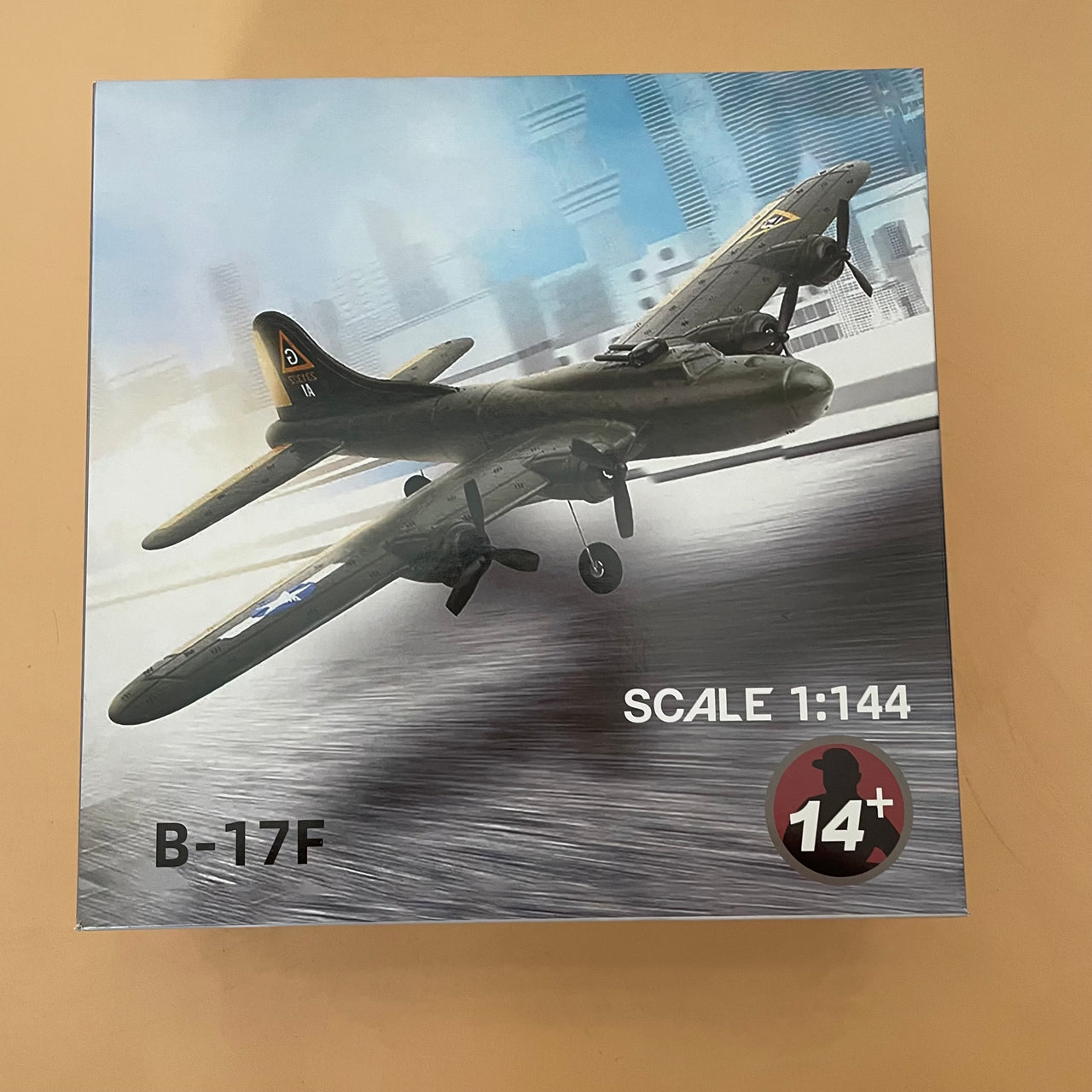 1:144 Scale B-17 "Flying Fortress" Diecast Alloy Model