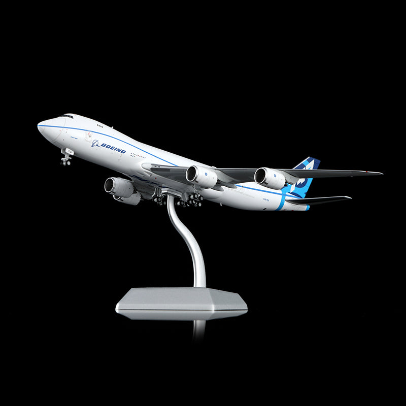 Boeing original factory B747-8F Airplane Model (1/400 Scale)