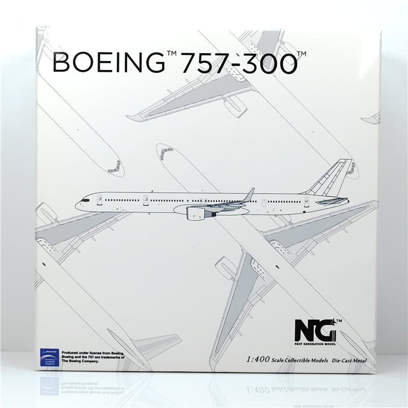 White Boeing B757-300 Airplane Model (1:400 Scale)
