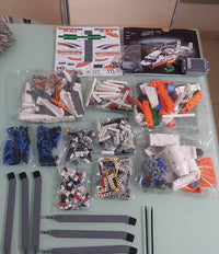 Thumbnail for Twin-rotor Transport Helicopter Building Set (Motorised Spinning Rotors)