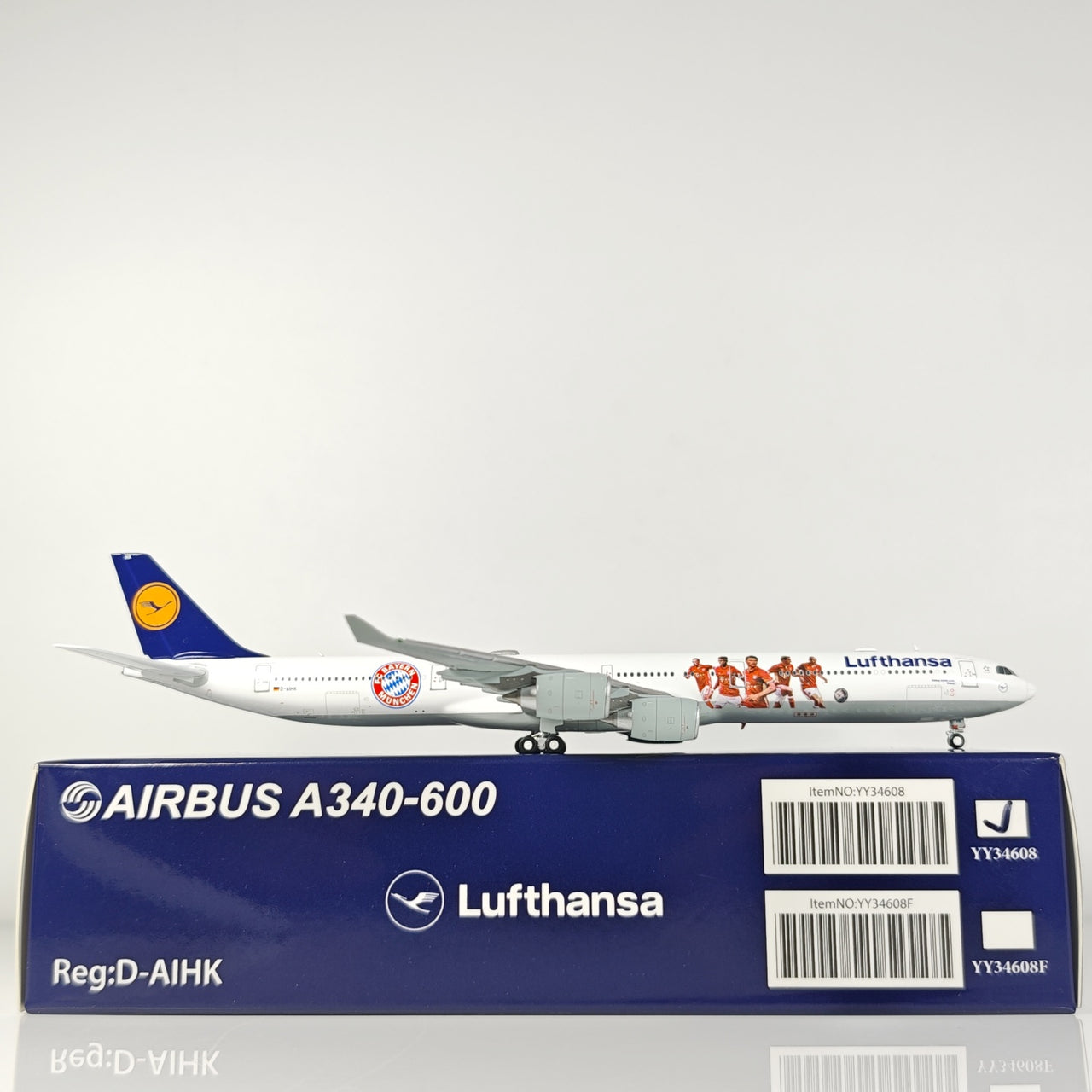 Lufthansa Germany Airbus A340-600 Airplane Model 1/400 Scale