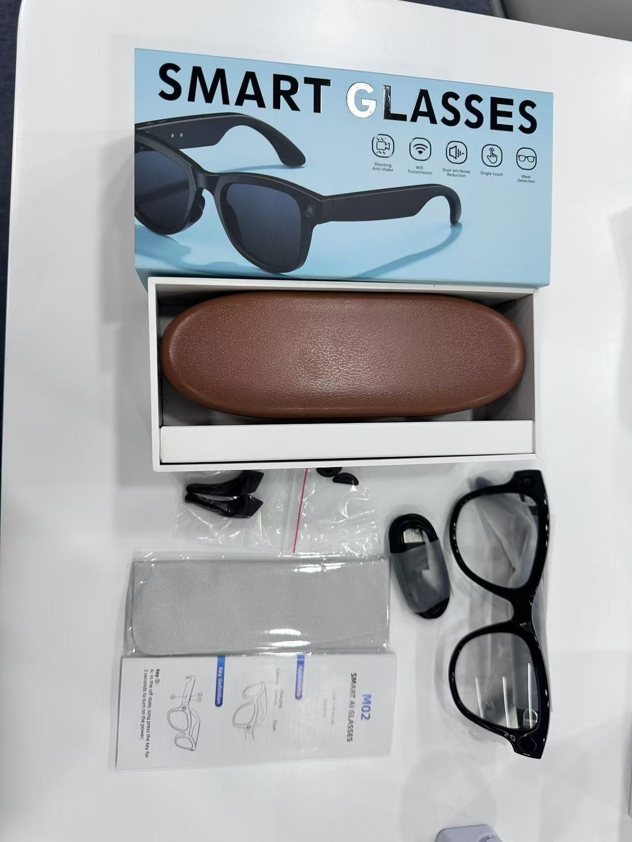 Smart Camera Glasses M02Ultra: AI-Powered, WiFi, Navigation & Convenient Charging Case