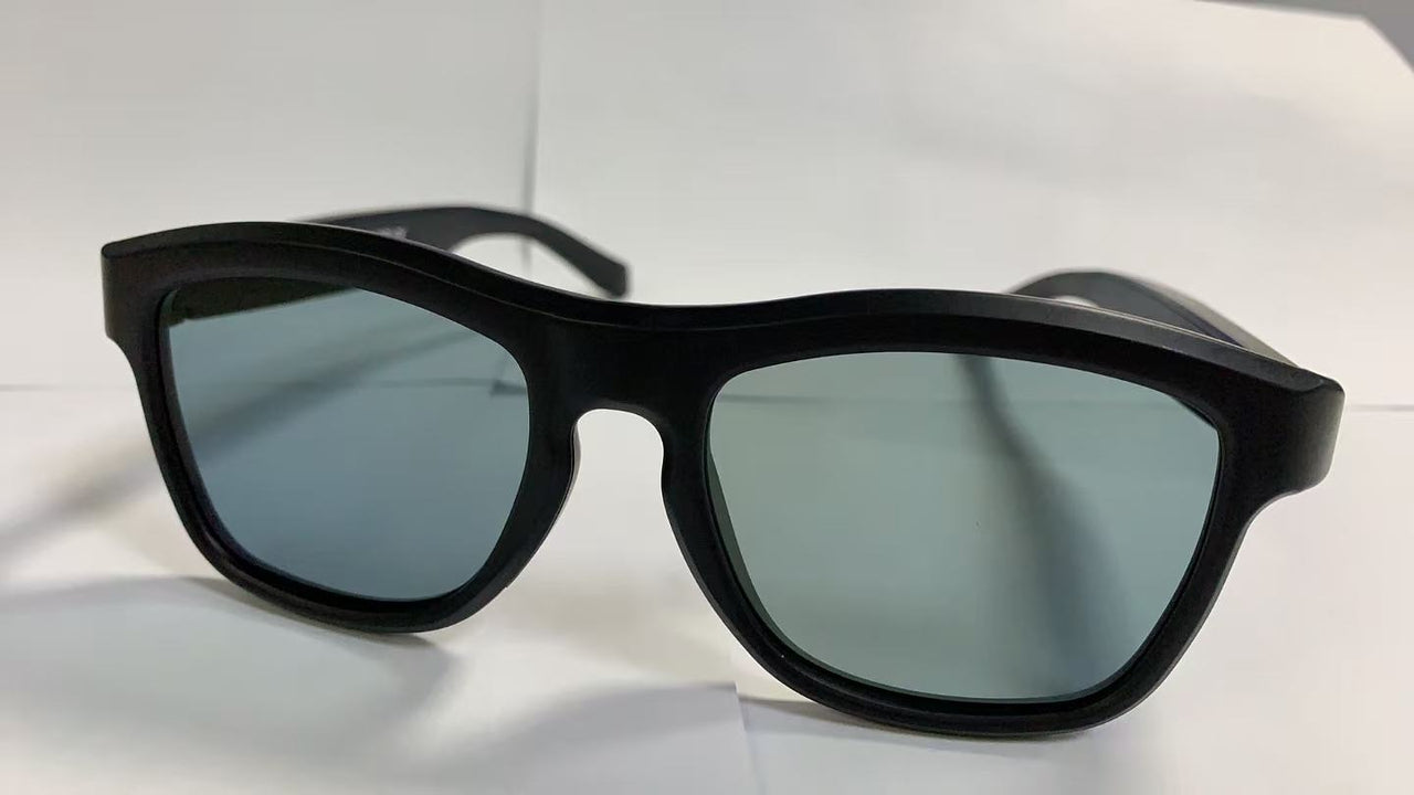 All-in-One GV90 Smart Glasses: Photochromic, Adjustable Light, Bluetooth Calls, Music & AI Translation