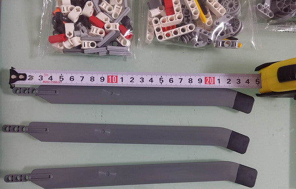 Twin-rotor Transport Helicopter Building Set (Motorised Spinning Rotors)