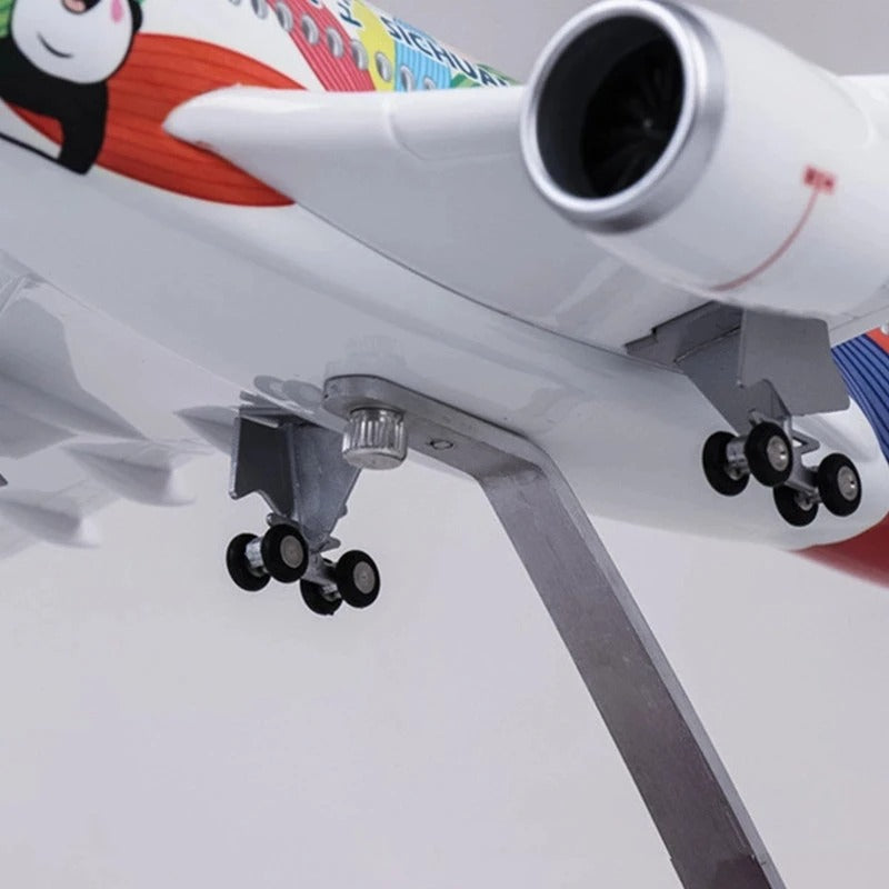 Sichuan Panda Airbus A350 Airplane Model (1/142 Scale)
