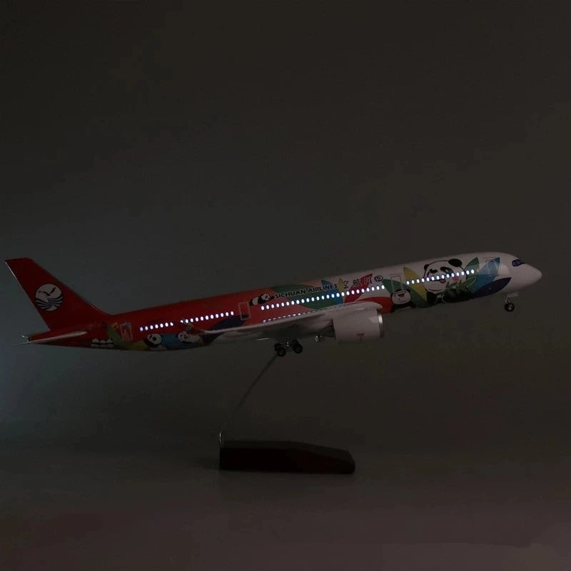 Sichuan Panda Airbus A350 Airplane Model (1/142 Scale)