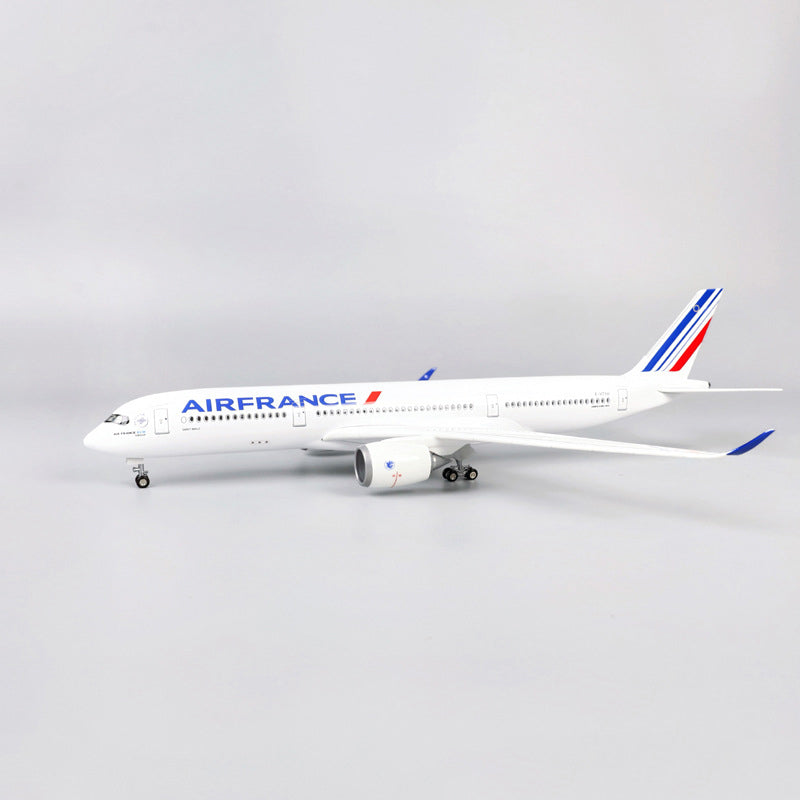 Air France Airbus A350 Airplane Model (1/142 Scale)