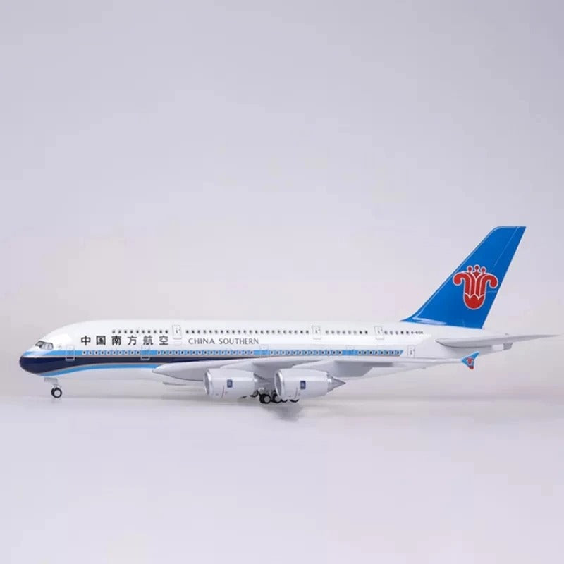 China Southern Airline Airbus A380 Airplane Model (1/142 Scale)