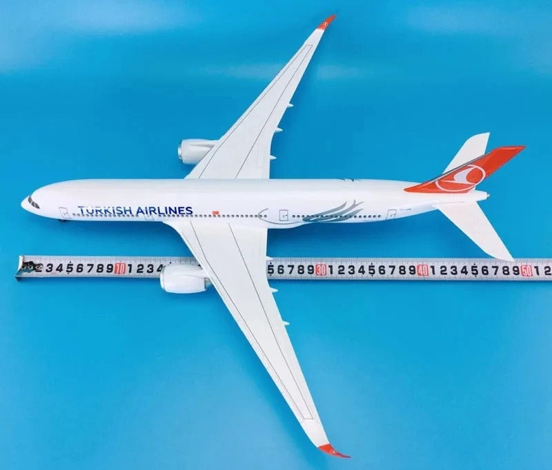 Turkish Airlines Airbus A350 Airplane Model (1/142 Scale)