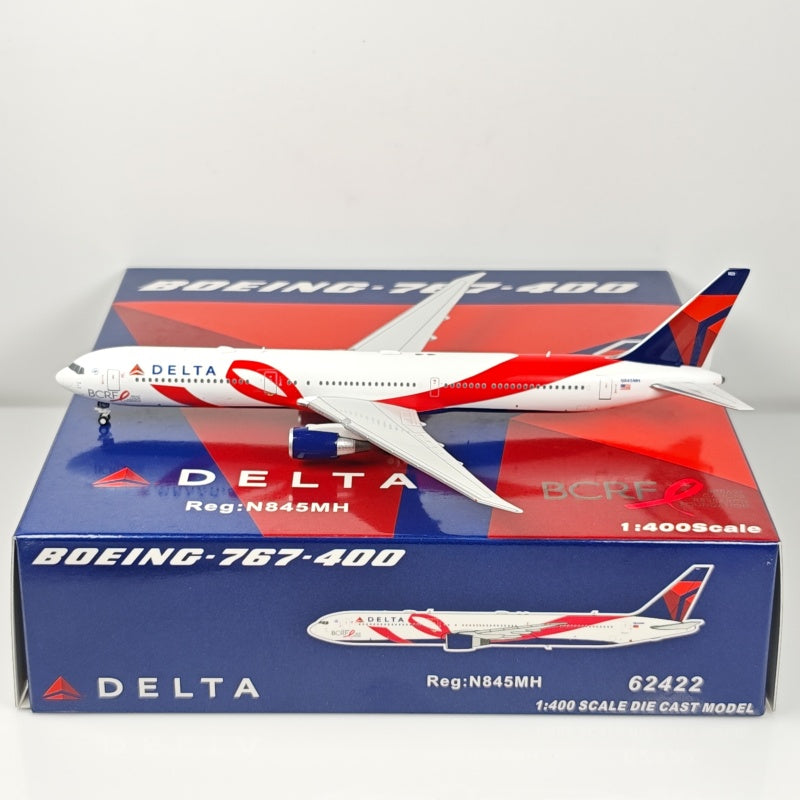 Delta Air Lines Boeing B767-400 N845MH Airplane Model (1:400 Scale)