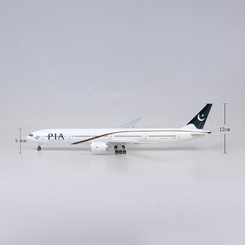 Pakistan Airlines Boeing 777 Airplane Model (1/157 Scale)