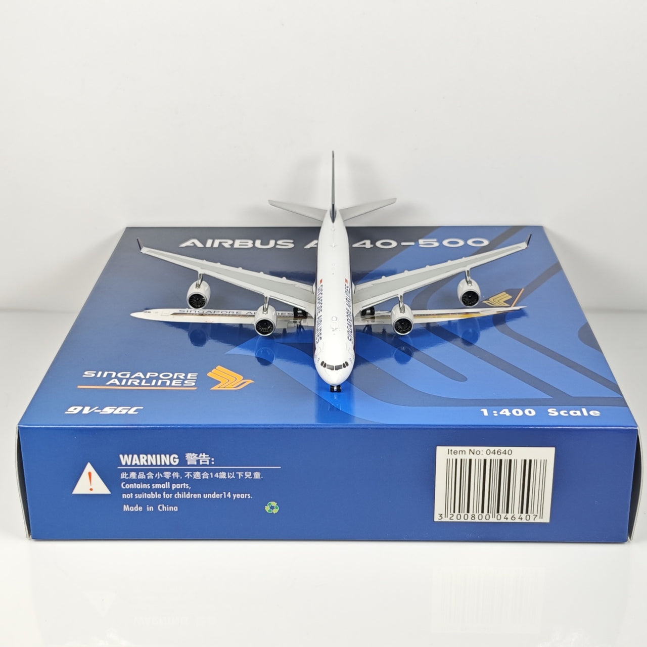 Singapore Airlines Airbus A340-500 9V-SGC Airplane Model 1/400 Scale