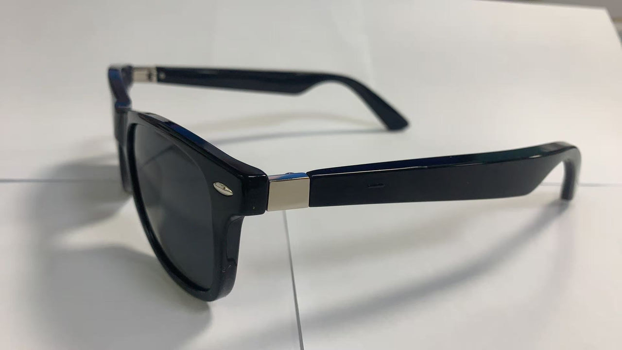 Stylish Women's Smart Glasses L3: Anti-Blue Light, Music, Voice Assistant & Easy Touch Control