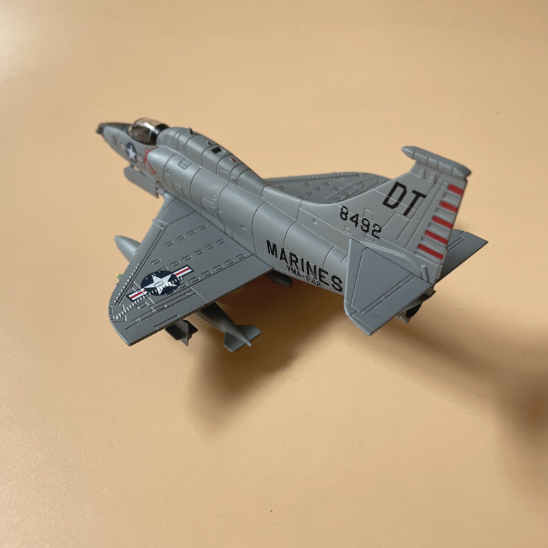 Customisable 1-72 Scale USMC A-4 Skyhawk Model - view 9