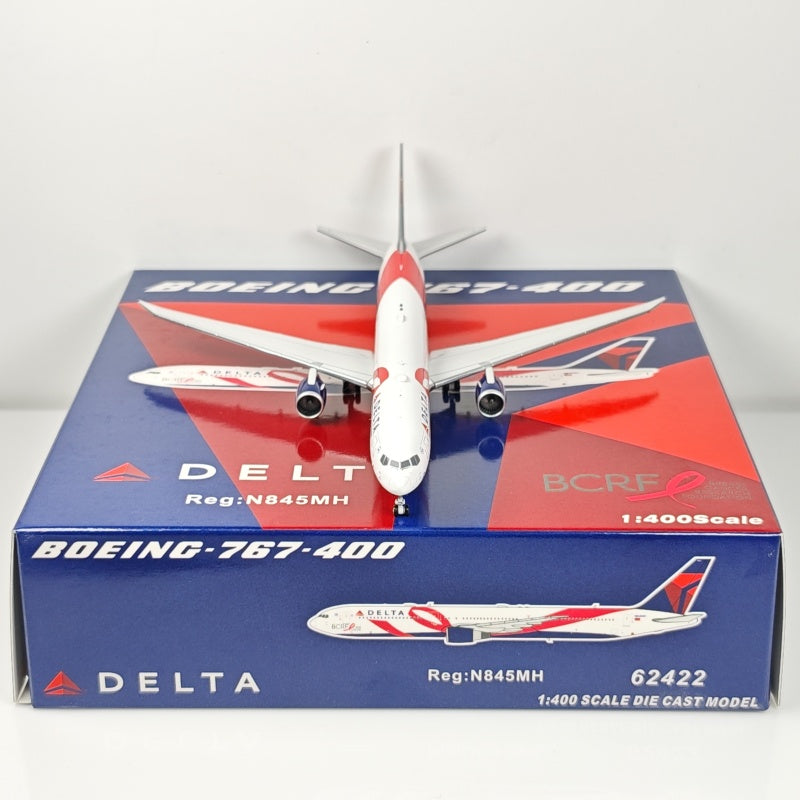 Delta Air Lines Boeing B767-400 N845MH Airplane Model (1:400 Scale)