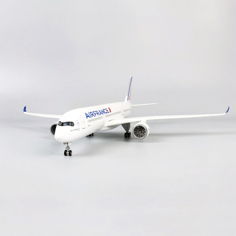 Air France Airbus A350 Airplane Model (1/142 Scale)