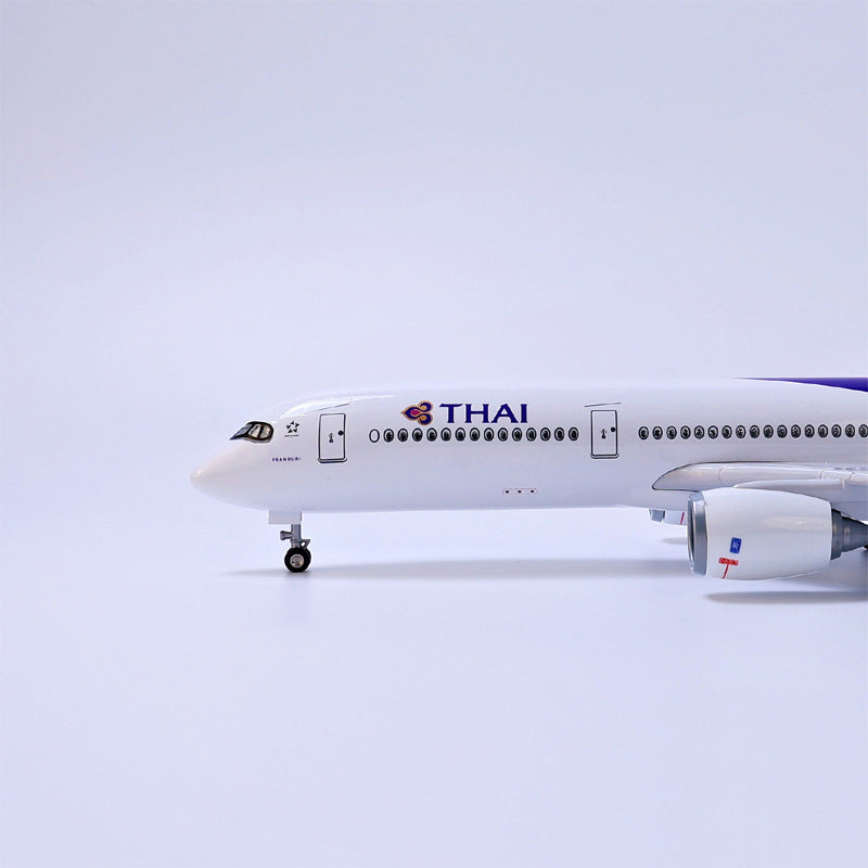 Thai Airways Airbus A350 Airplane Model (1/142 Scale)