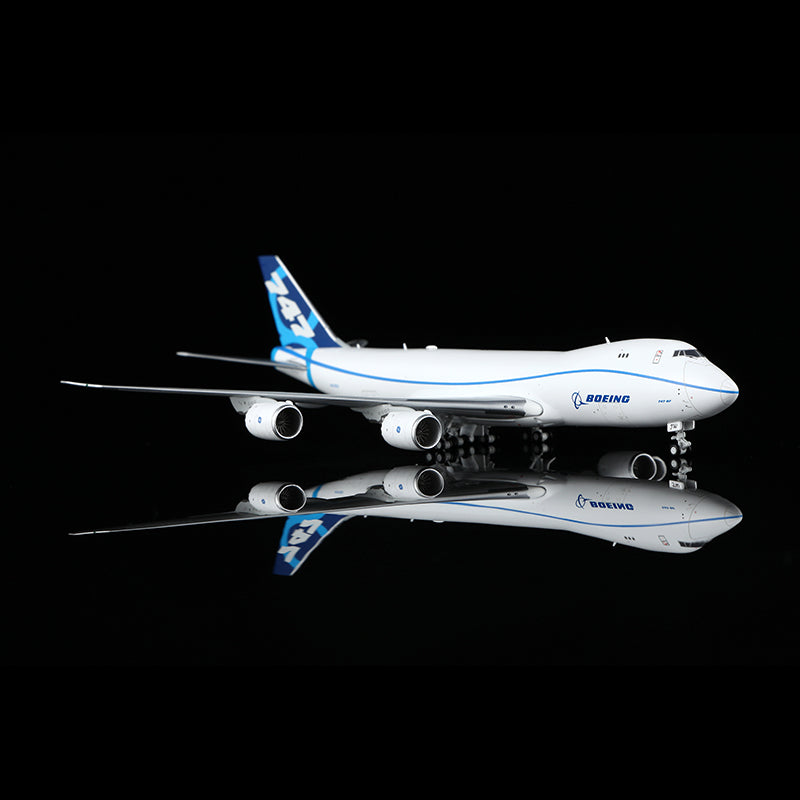 Boeing original factory B747-8F Airplane Model (1/400 Scale)