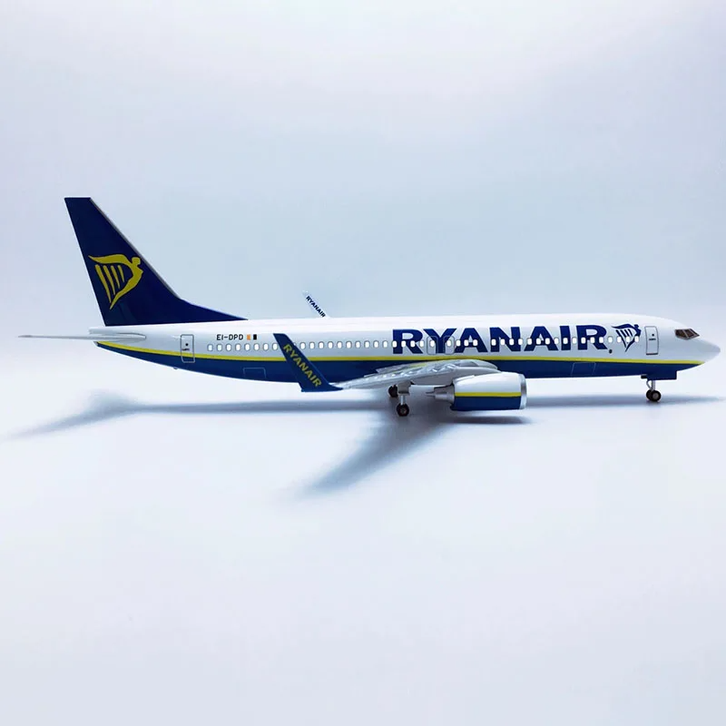 RYANAIR Airlines Boeing 737-800 737NG Airplane Model (Special 47CM)