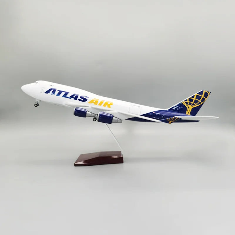 ATLAS AIR Boeing 747 Airplane Model (1/160 Scale - 47CM) - view 11