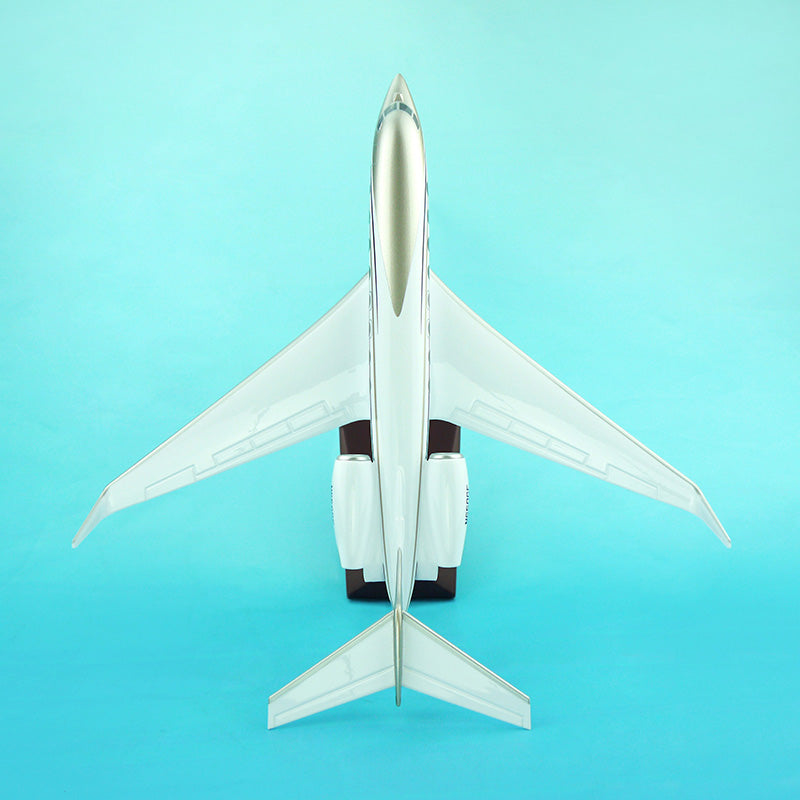 Gulfstream Aerospace Business jet G650ER Airplane Model (1:100 Scale - 32CM)