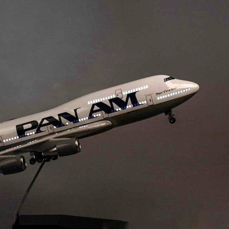 PAN AM Arabia Boeing 747 Airplane Model (1/160 Scale - 47CM)
