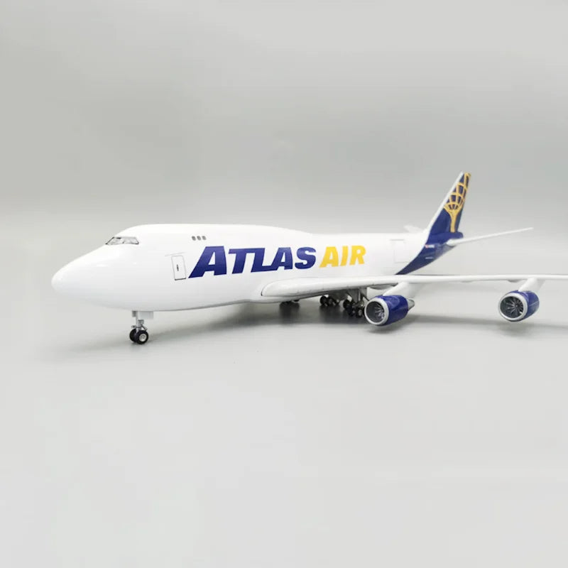 ATLAS AIR Boeing 747 Airplane Model (1/160 Scale - 47CM) - view 14