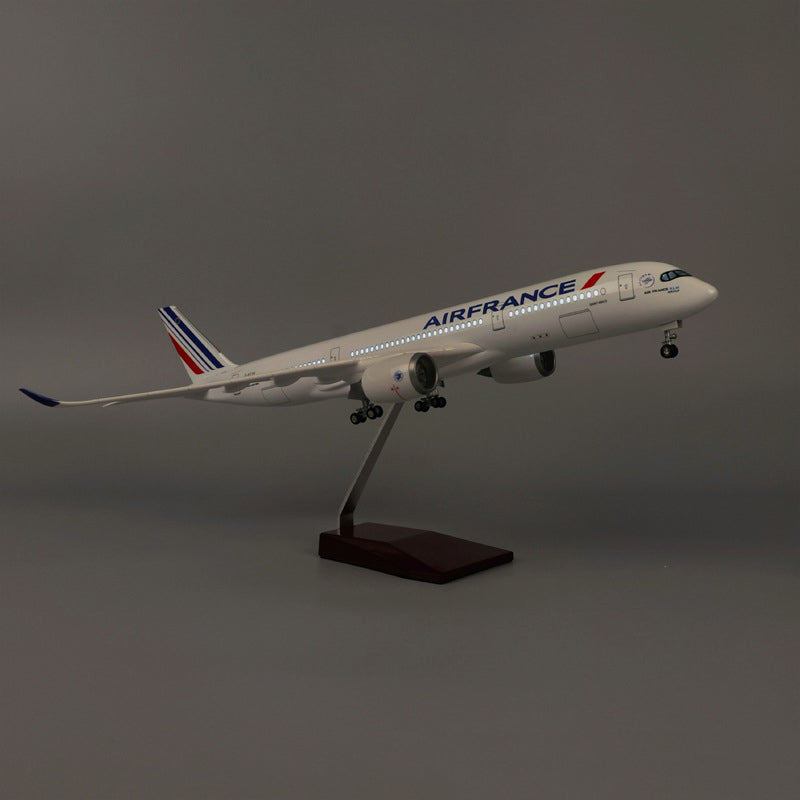 Air France Airbus A350 Airplane Model (1/142 Scale)