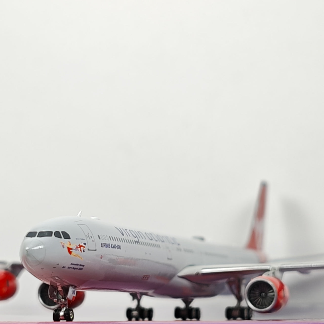 Virgin Atlantic Airbus A340-600 G-VYOU Airplane Model 1/400 Scale