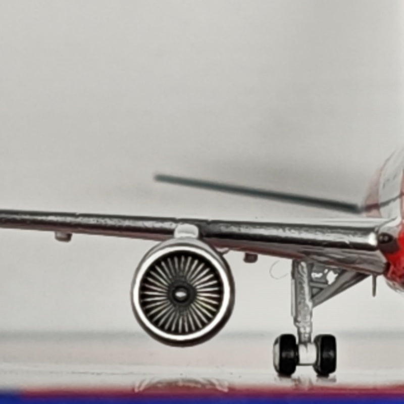 Delta Air Lines Boeing B767-400 N845MH Airplane Model (1:400 Scale)